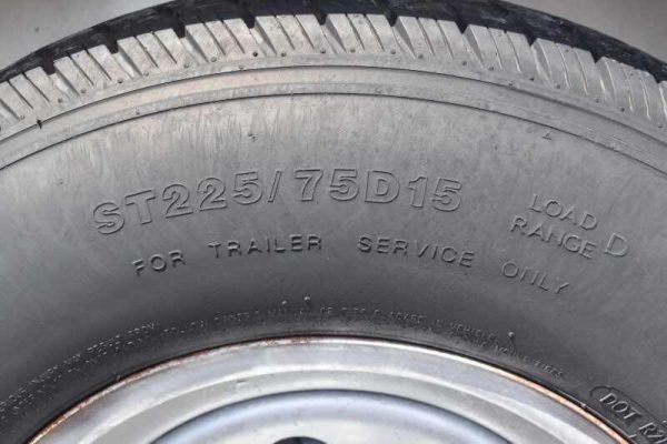 2002 Exiss SS20 2 Horse Trailer - Image 7