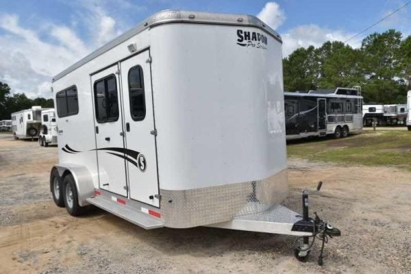 2016 Shadow 2 Horse Bumper Pull - Image 5