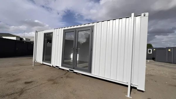 24ft x 9ft Site Office with Toilet – Sales Office / Marketing Suite / Portable Site Cabin - Image 4