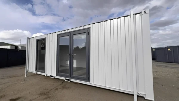 24ft x 9ft Site Office with Toilet – Sales Office / Marketing Suite / Portable Site Cabin - Image 6